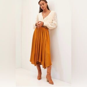 Anthropologie Elegant Gold Women's Skirt- NWT!